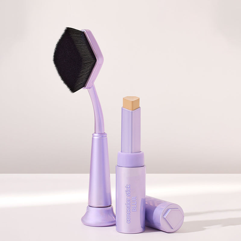 Makelloser Blur Concealer Stick für glatte, strahlende Haut