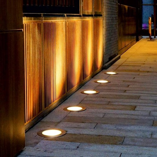 Ravelle™ - Drahtlose LED Solar Bodenstrahler