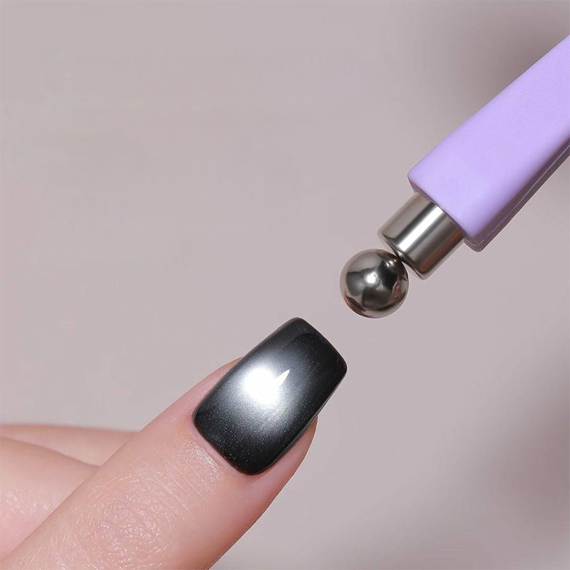 MagnaNails™ | 8-in-1 Magnetisches Nail Art Werkzeug für Cat-Eye Designs