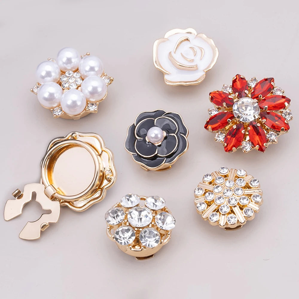 Clip-On Button Covers – Abnehmbare Deko-Knöpfe für Hemden, Blusen & Mäntel | 1+ 1 Paar GRATIS