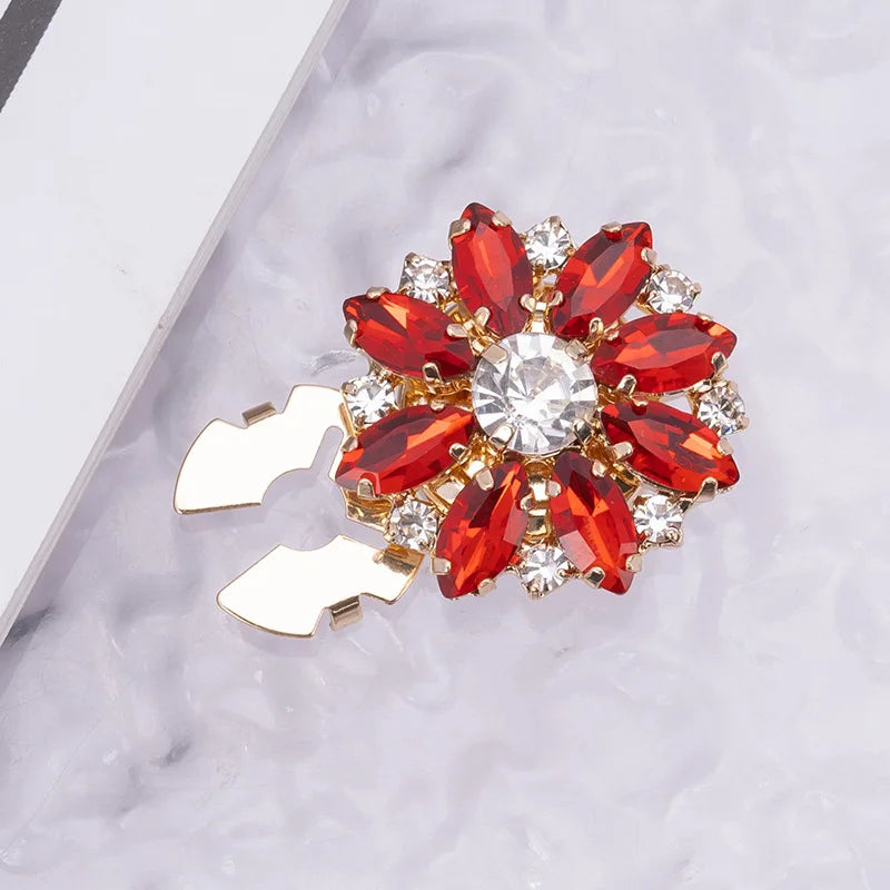 Clip-On Button Covers – Abnehmbare Deko-Knöpfe für Hemden, Blusen & Mäntel | 1+ 1 Paar GRATIS