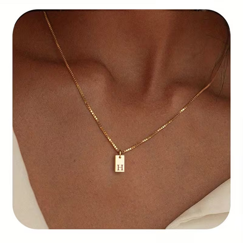 Halskette Damen | Initialen Halskette | Perfektes Valentine Geschenk mit persönlicher Bedeutung