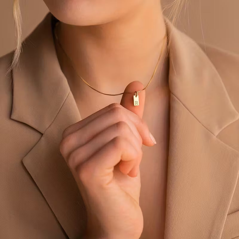Halskette Damen | Initialen Halskette | Perfektes Valentine Geschenk mit persönlicher Bedeutung